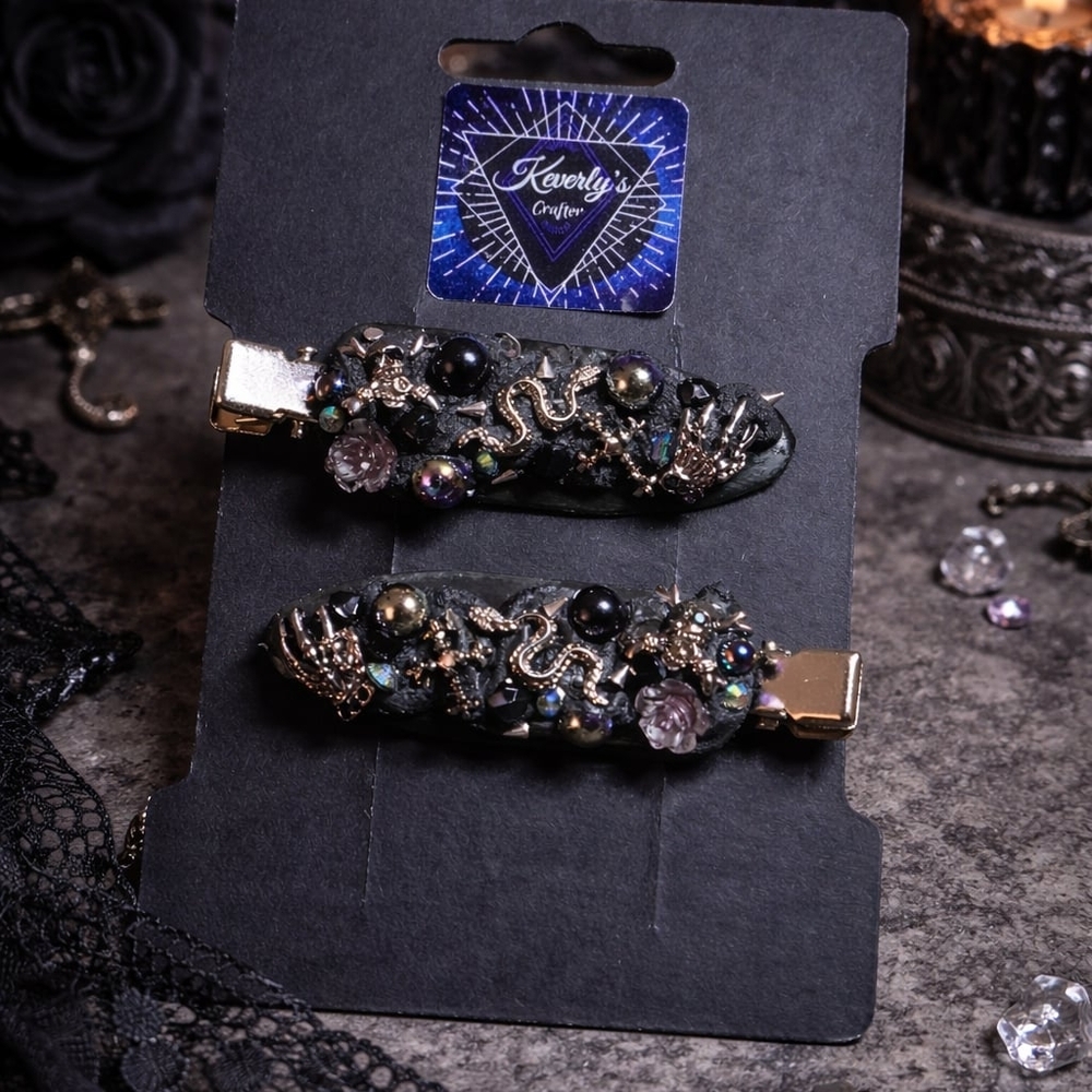 Handmade ~ Goth Alt Decoden HairClip 🦇🖤🩶